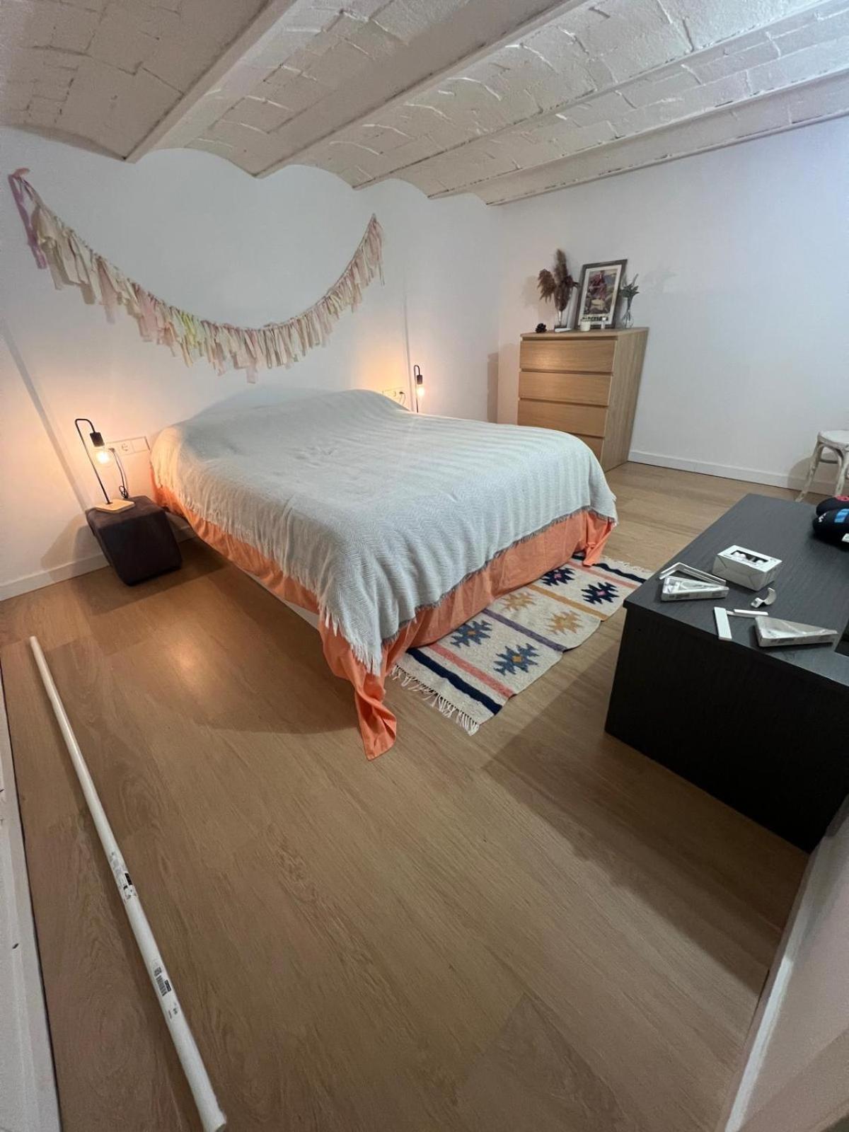 Habitacion Privada En Bello Apartamento Compartido Barcelona Eksteriør bilde